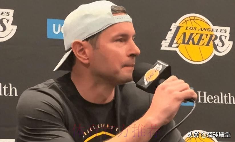 雷迪克终于看明白了!发布会爆赞蒂米和范德彪作用,早干嘛去了? 雷迪克终于看明白了!发布会爆赞蒂米和范德彪作用,早干嘛去了?